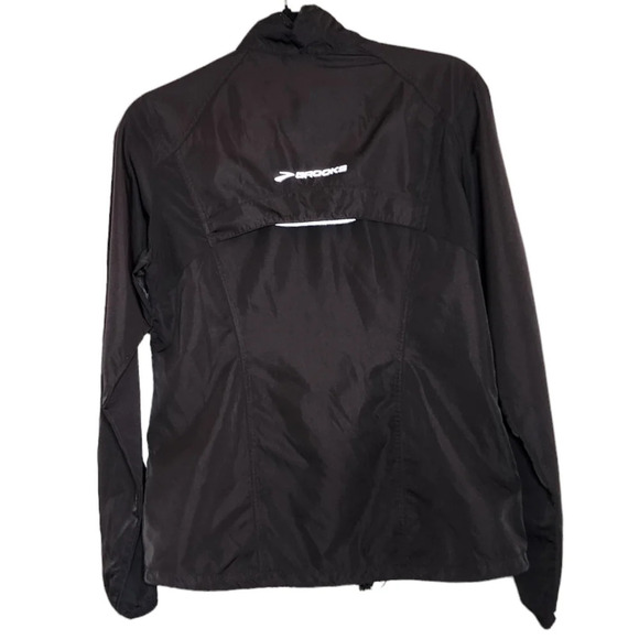 Brooks black running jacket.  Shelter technology.  Full zip.  Women's medium - Picture 11 of 16